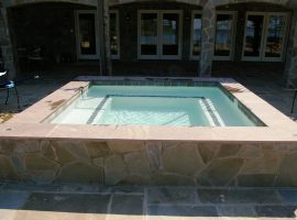 square hot tub with tanning shelf